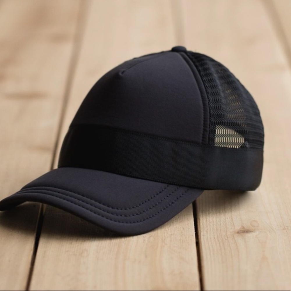 LuLu Lemon Baller Hat